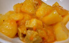 Жаркое из свинины с картошкой в мультиварке