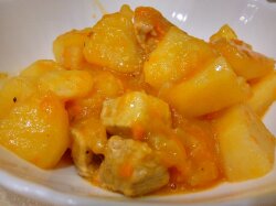 Жаркое из свинины с картошкой в мультиварке