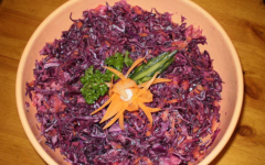 Винегрет с краснокочанной капустой и солеными огурцами