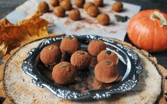 Тыквенные конфеты с финиками и орешками