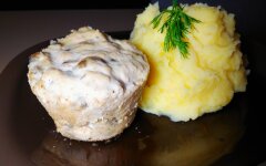 Куриное суфле с грибами в духовке