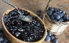 Варенье из голубики с медом и ромом