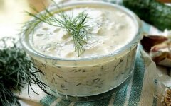 Укропно-йогуртовый соус к морепродуктам