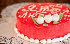 Цветная глазурь с ягодным сиропом