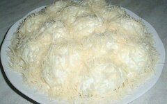 Салат «Сугроб» с говядиной и капустой