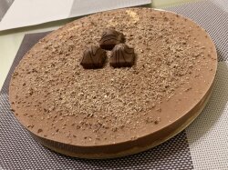 Банановый торт из печенья с маслом без выпечки