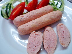 Домашние куриные сосиски с молоком