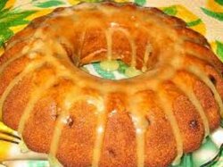 Ванильный кекс с изюмом и цукатами