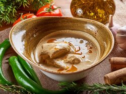 Сливочный соус с хреном и грецкими орехами