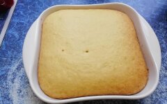 Манник на кефире в духовке