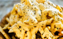 Картошка с сырной корочкой в мультиварке