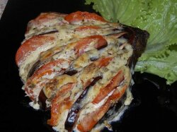 Баклажаны «Жар-птица» с беконом в духовке