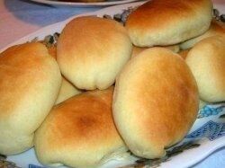 Пирожки из хрущевского теста с яйцом и рисом