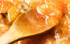 Традиционное абрикосовое варенье без косточек