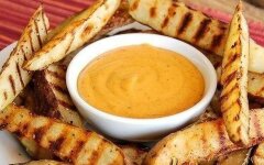 Дымчатый соус из пива с сыром