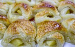 Дрожжевые слойки со спрайтом