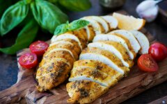 Грудка индейки в сухом вине