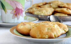 Крошки пироги с яблочной начинкой