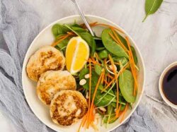 Детские котлеты из индейки с сыром на пару