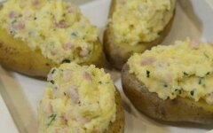Крошка-картошка с беконом и брынзой