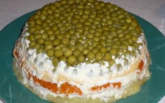 Салат «Объедение» с копченой скумбрией
