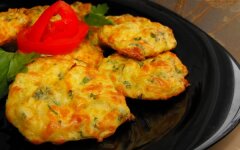 Простые капустные оладьи с сыром в духовке