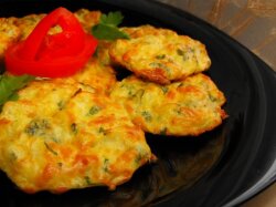 Простые капустные оладьи с сыром в духовке