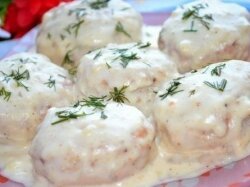 Нежные мясные тефтели в белом соусе