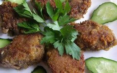 Печень индейки в вине и сухарях