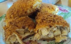 Блинчики с начинкой из курицы и капусты