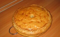 Курник с белыми грибами и рисом