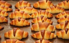 Творожное тесто без яиц для рогаликов