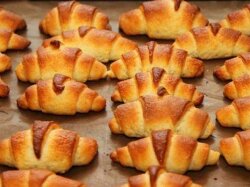 Творожное тесто без яиц для рогаликов