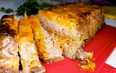 Куриная печень по-царски с луком и морковью