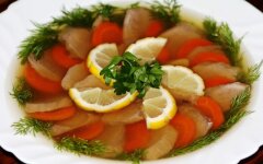 Заливное из говяжьего сердца и языка без желатина