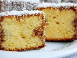 Нежное бисквитное пирожное с кокосом