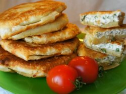 Молдавские плацинды с творожной начинкой