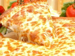 Пицца с сыром по-домашнему