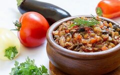 Венгерское соте из баклажанов с бараньим фаршем