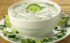 Соус для греческого салата с йогуртом