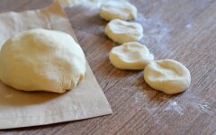 Тесто для чебуреков на постном масле