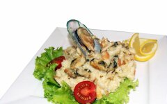 Ризотто с морепродуктами и грибами от Юлии Высоцкой