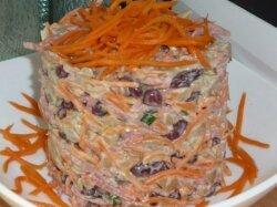 Салат «Фасолинка» с шампиньонами