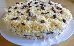 Салат «Подсолнух» с печенью трески и кукурузой, рецепт с фото и видео