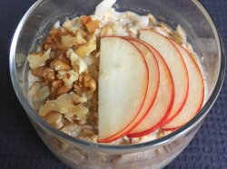 Ленивая овсянка на молоке