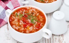 Овощной суп с болгарским перцем и рисом