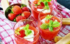 Клубничная гранита