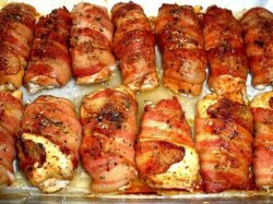 Куриные рулетики со сливочным сыром в беконе