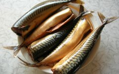 Засолка скумбрии в черном чае и луковой шелухе