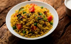 Плов из курицы с чесноком в мультиварке